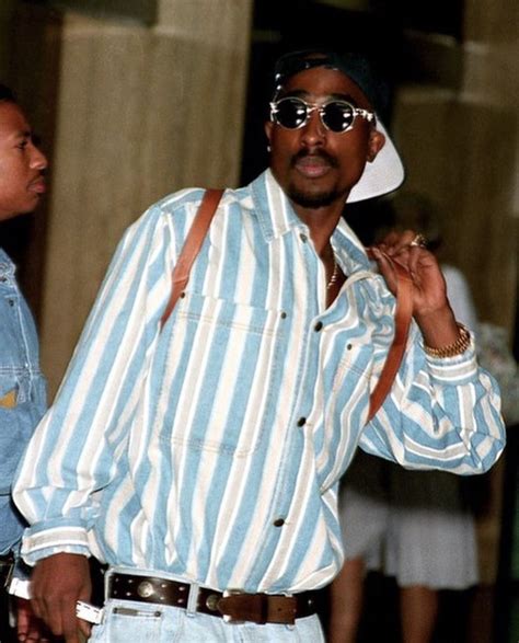 tupac wearing versace